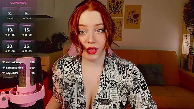 Snapshot of Sofy_Benson chatting on 01/02/25, 01:19 Sofy Benson online show from 01/02/25, 01:19