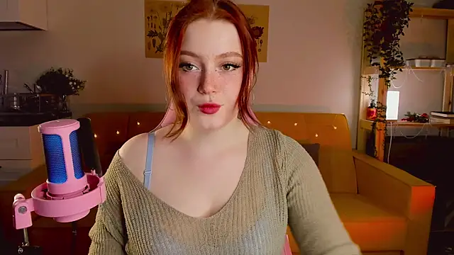 Snapshot of Sofy_Benson chatting on 01/14/25, 02:11 Sofy Benson online show from 01/14/25, 02:11