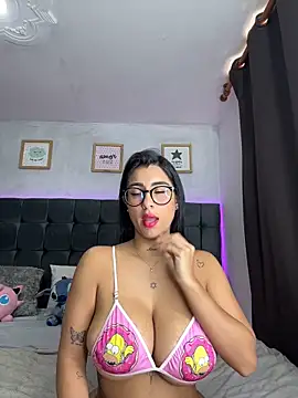 lovely violet13 online show from 11/05/25, 03:01