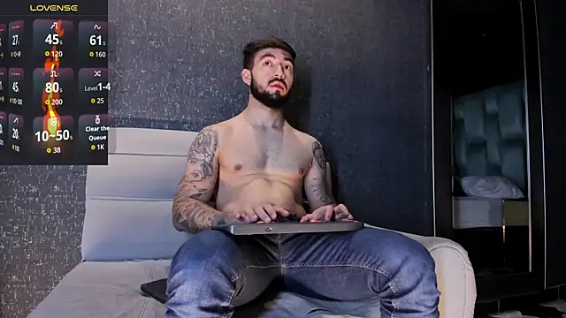 MarkWalker   online show from 11/20/25, 10:04