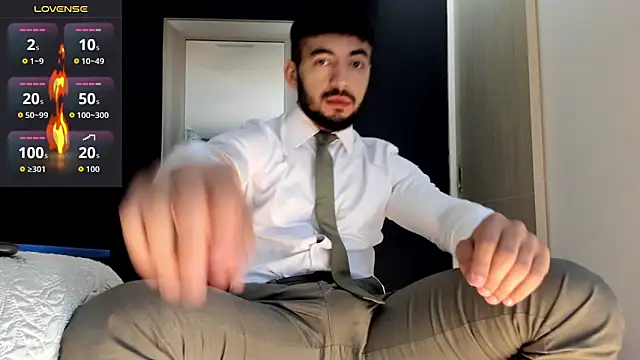 MarkWalker   online show from 03/12/26, 10:21