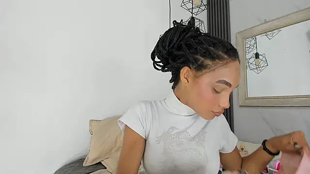 kristyl paez online show from 05/24/26, 07:19
