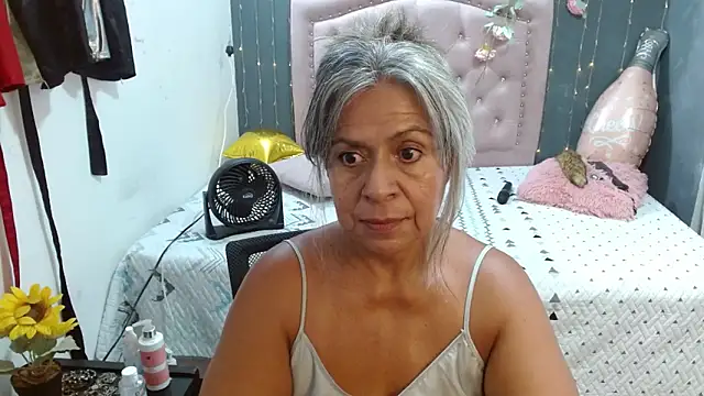 lalisha 96 online show from 03/25/26, 01:44