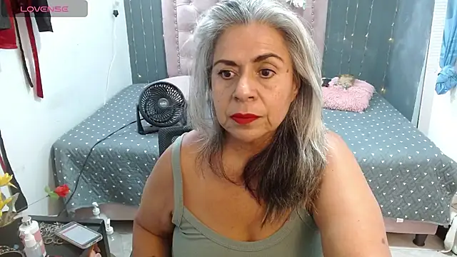 Snapshot of lalisha_96 chatting on 07/09/26, 12:58 lalisha 96 online show from 07/09/26, 12:58