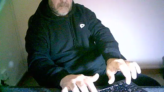 Greek Passion online show from 12/21/25, 01:18