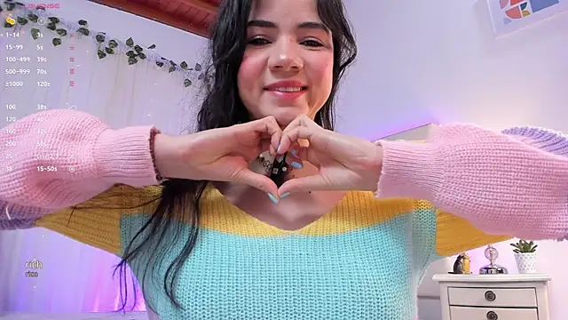 tatikiss  online show from 02/05/25, 11:34