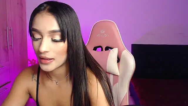 GiltRosebush online show from 12/06/24, 08:18