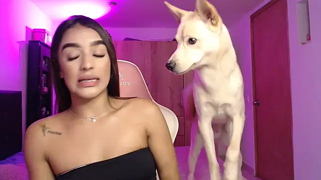 GiltRosebush online show from 01/23/25, 03:05