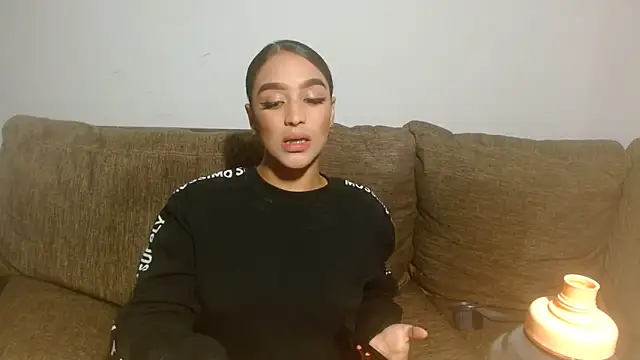 GiltRosebush online show from 02/24/26, 08:51