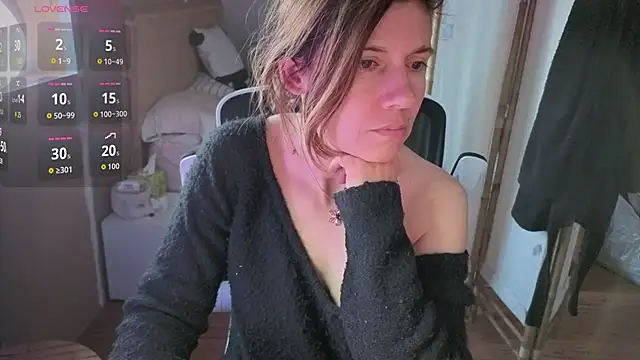 Lina lou4 online show from 01/06/26, 04:21