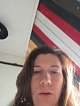 Lina lou4 online show from 02/18/26, 09:05