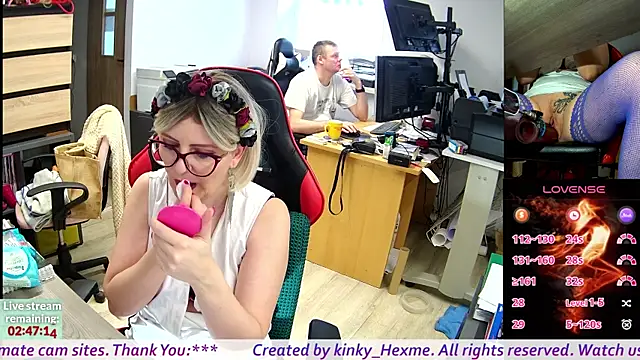 Snapshot of kinky_Hexme chatting on 03/14/25, 09:14 kinky Hexme online show from 03/14/25, 09:14