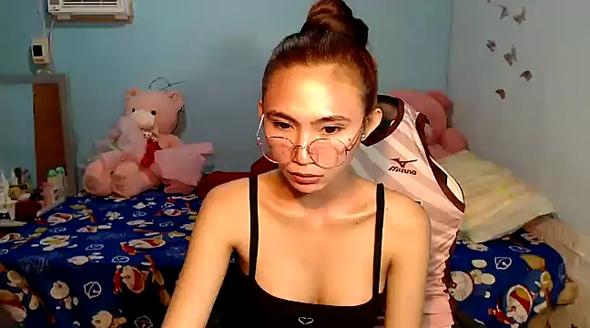 PirateEmpressBoaAico online show from 02/19/25, 06:32