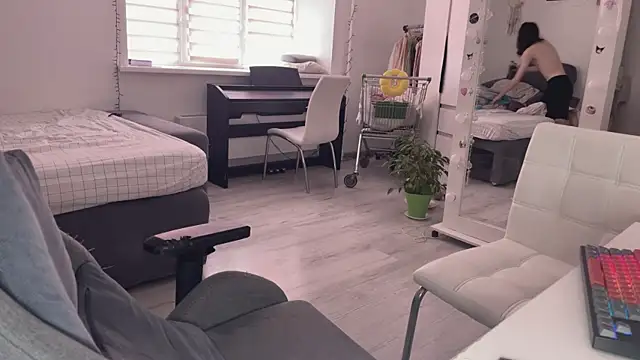 CandyChell online show from 09/25/25, 08:51