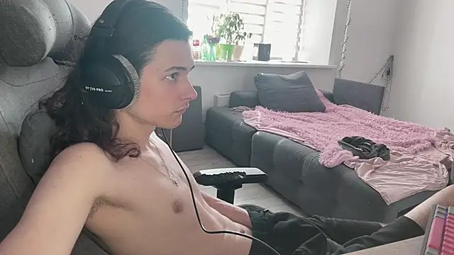CandyChell online show from 06/12/26, 12:59