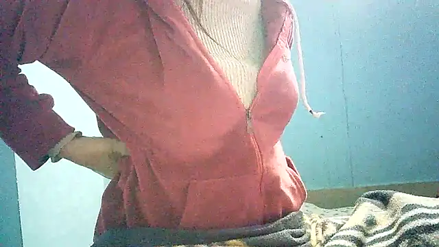 lovelydesi21 online show from 01/06/25, 05:52