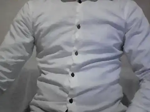 Snapshot of roccosif696 chatting on 12/30/24, 05:34 roccosif696 online show from 12/30/24, 05:34