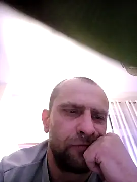 Snapshot of Roman0798 chatting on 12/11/24, 05:48 Roman0798 online show from 12/11/24, 05:48