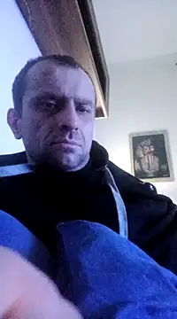 Snapshot of Roman0798 chatting on 01/20/25, 10:59 Roman0798 online show from 01/20/25, 10:59