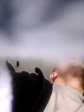 Snapshot of Roman0798 chatting on 02/11/25, 08:31 Roman0798 online show from 02/11/25, 08:31