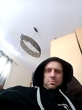 Snapshot of Roman0798 chatting on 03/14/25, 08:42 Roman0798 online show from 03/14/25, 08:42