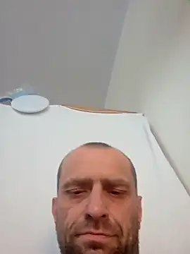 Snapshot of Roman0798 chatting on 09/22/25, 10:39 Roman0798 online show from 09/22/25, 10:39