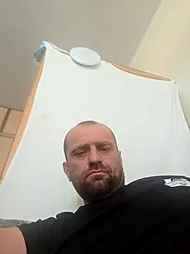 Roman0798 online show from 09/28/25, 12:21