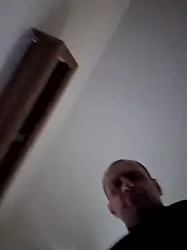 Roman0798 online show from 09/29/25, 02:22