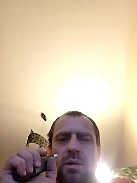 Snapshot of Roman0798 chatting on 11/20/25, 09:58 Roman0798 online show from 11/20/25, 09:58