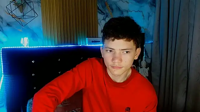 Snapshot of cruz_dante chatting on 03/13/26, 10:16 cruz dante online show from 03/13/26, 10:16