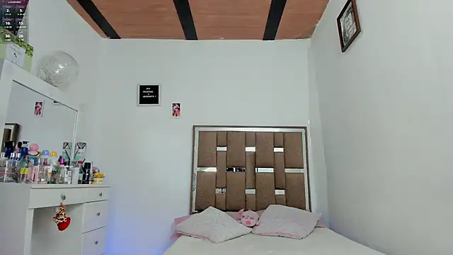 kendall-ewers online show from 10/29/25, 11:39