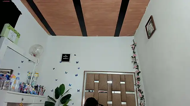 kendall-ewers online show from 07/02/26, 03:23