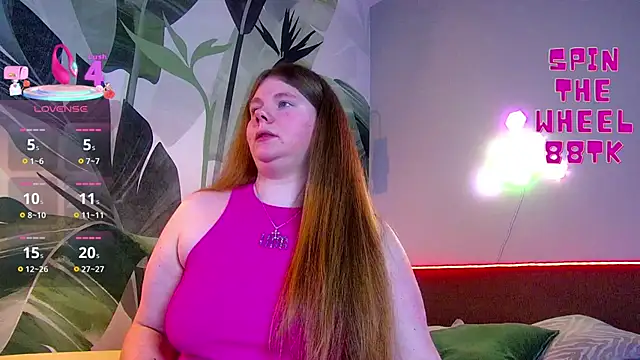 RubyValen online show from 11/17/25, 01:22