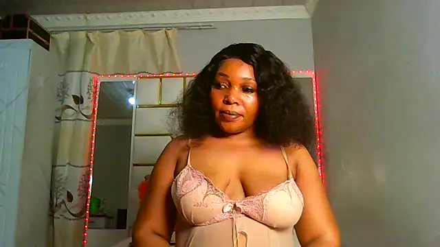 SexyyNana online show from 02/16/25, 05:48