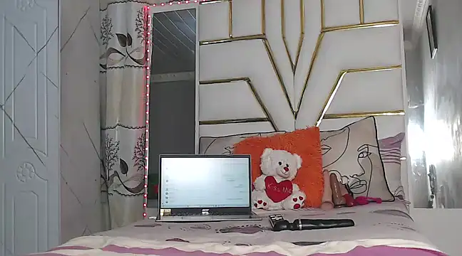 SexyyNana online show from 03/08/25, 09:29