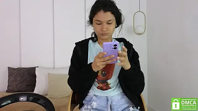 sexychanell 18 online show from 10/09/25, 12:58
