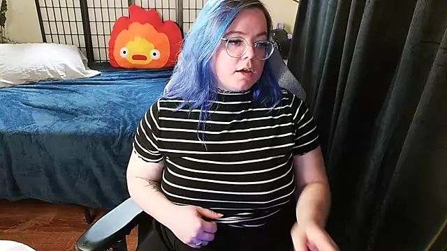 KiraSpitQueen online show from 03/23/25, 01:42