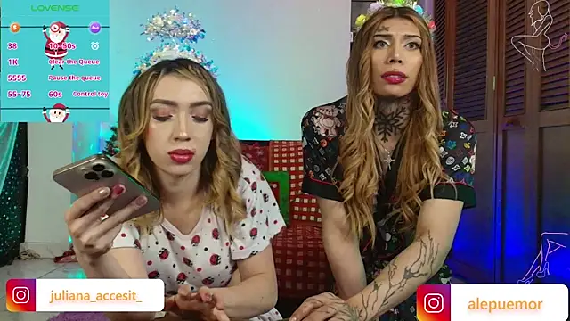 caroline cossei online show from 12/22/25, 06:43