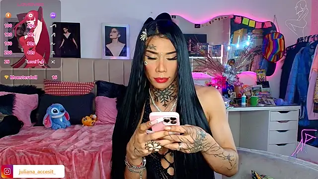 caroline cossei online show from 03/18/26, 06:55