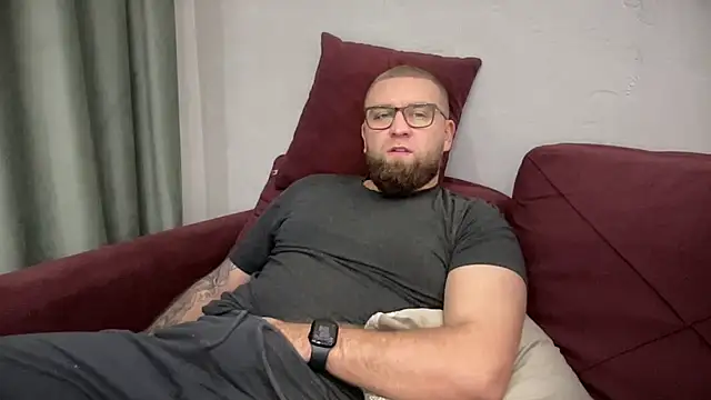 Snapshot of Bear_bear_ chatting on 02/03/25, 11:05 Bear bear online show from 02/03/25, 11:05