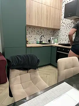 Snapshot of Bear_bear_ chatting on 02/20/25, 08:58 Bear bear online show from 02/20/25, 08:58