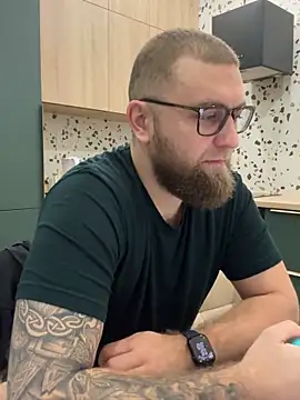 Snapshot of Bear_bear_ chatting on 02/22/25, 12:51 Bear bear online show from 02/22/25, 12:51