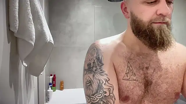 Snapshot of Bear_bear_ chatting on 11/05/25, 08:58 Bear bear online show from 11/05/25, 08:58