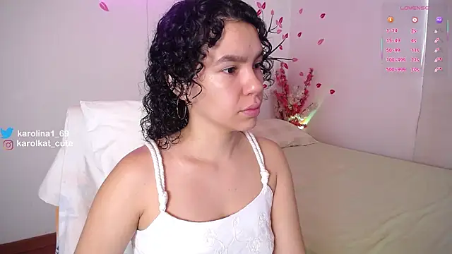 Karolina 1 online show from 11/09/25, 01:53