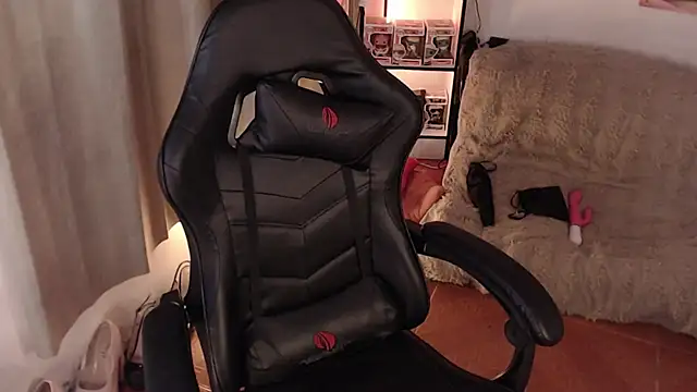 Emmy Ruiz online show from 02/23/26, 03:26