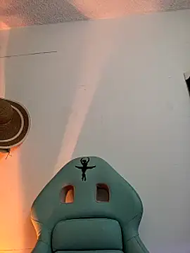 francesca baker1007 online show from 02/16/25, 03:58