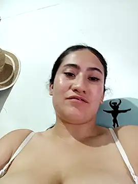 francesca baker1007 online show from 02/17/25, 04:42