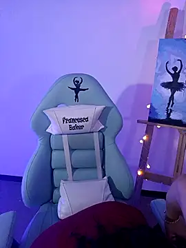 francesca baker1007 online show from 10/21/25, 12:00