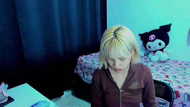 Akane-Mou online show from 03/17/26, 12:26