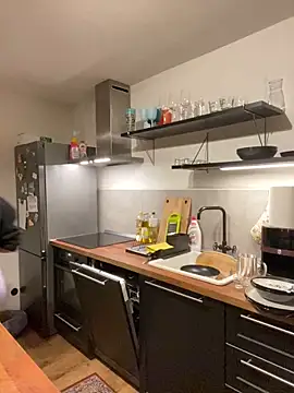 Snapshot of spottyyy chatting on 02/06/25, 06:02 spottyyy online show from 02/06/25, 06:02